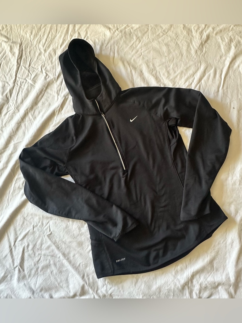 EUC Nike Element Thermal Women's Running 1/2 Zip Hoodie